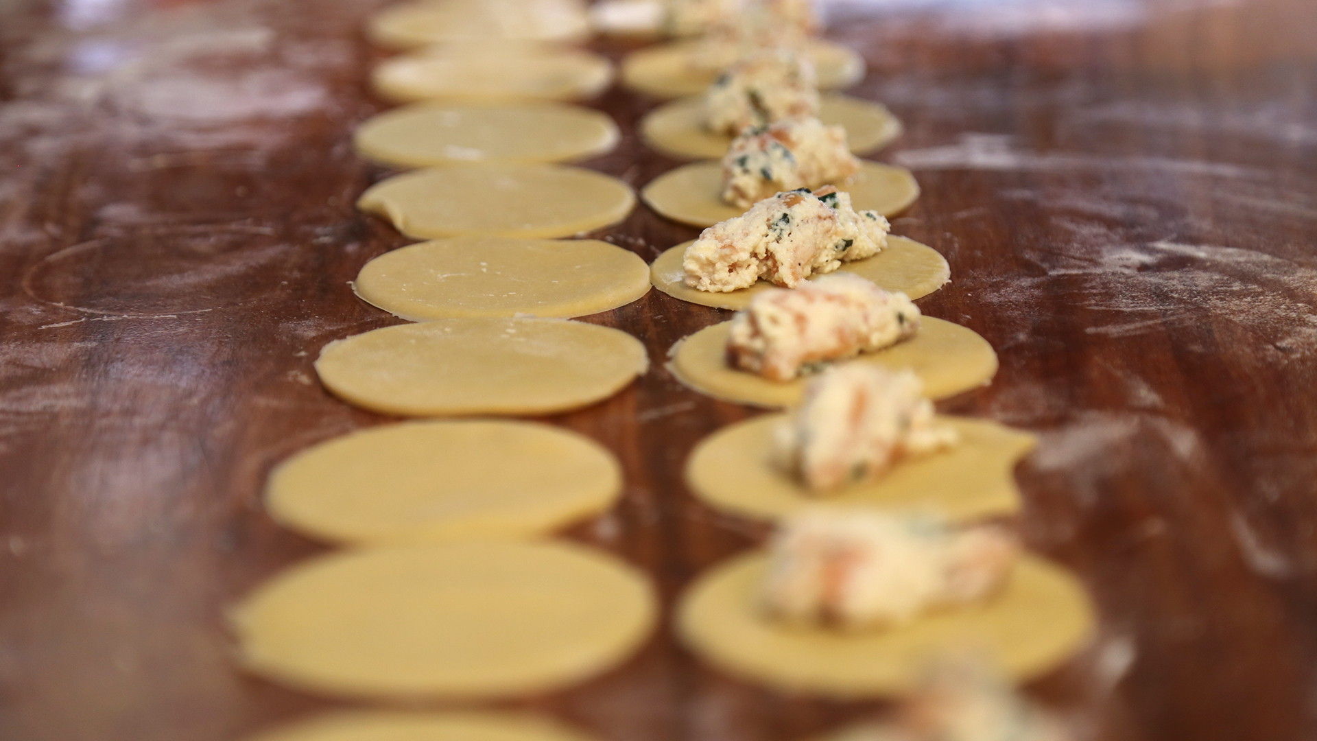 Catering Eventos sociales Pasta Preparación