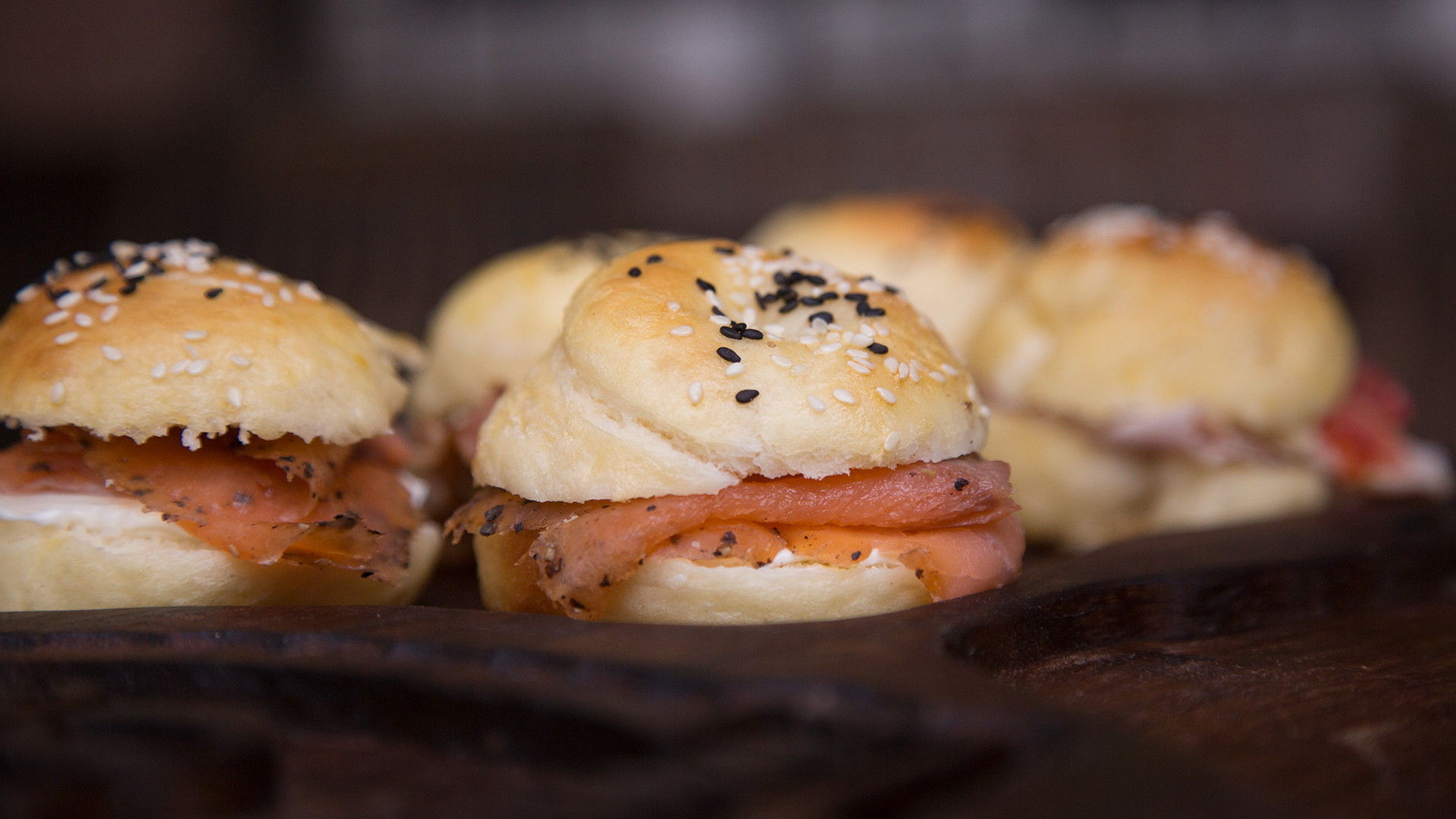 Catering Finger Food: Bagels de salmón